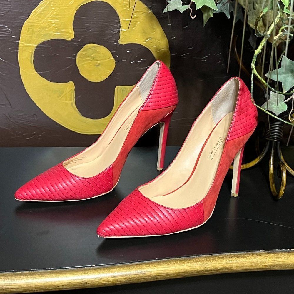 Zaya by Zendaya Sexy Red Faux Leather Pumps Size 7